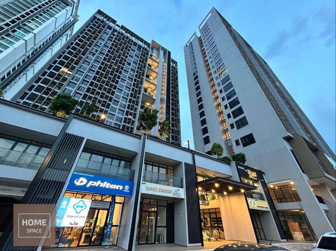 Cosy Sky Tree 5 Min Walk To Aeon Bukit Indah Jb Legoland Exclusive By Homespace Apartemen