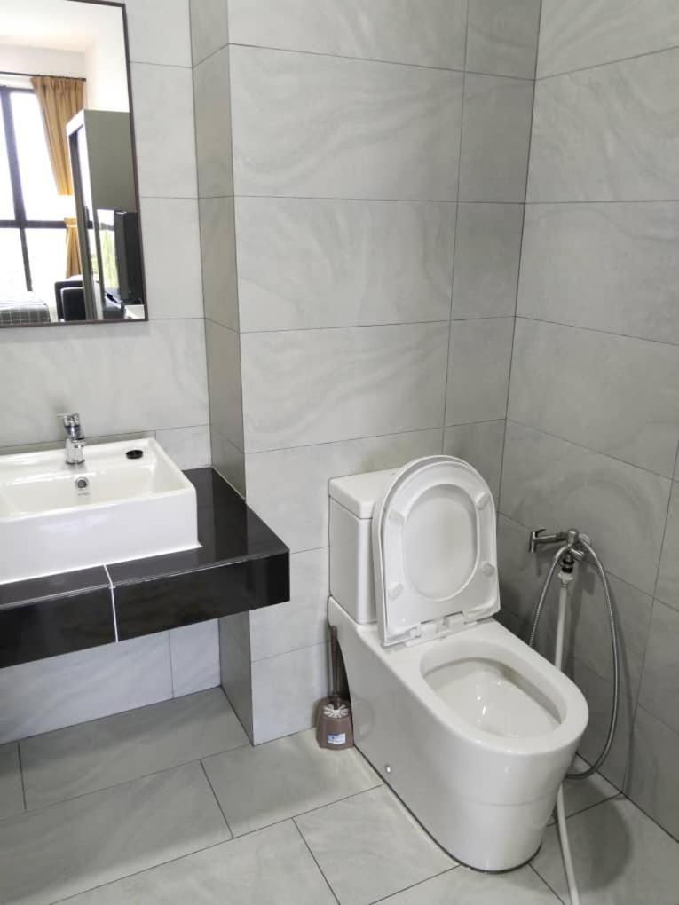 Cosy Sky Tree 5 Min Walk To Aeon Bukit Indah Jb Legoland Exclusive By Homespace Apartemen *