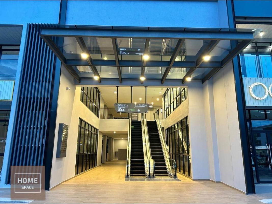 Apartemen Cosy Sky Tree 5 Min Walk To Aeon Bukit Indah Jb Legoland Exclusive By Homespace *