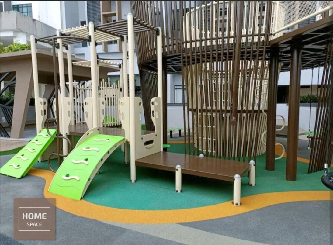Apartemen Cosy Sky Tree 5 Min Walk To Aeon Bukit Indah Jb Legoland Exclusive By Homespace Johor Bahru