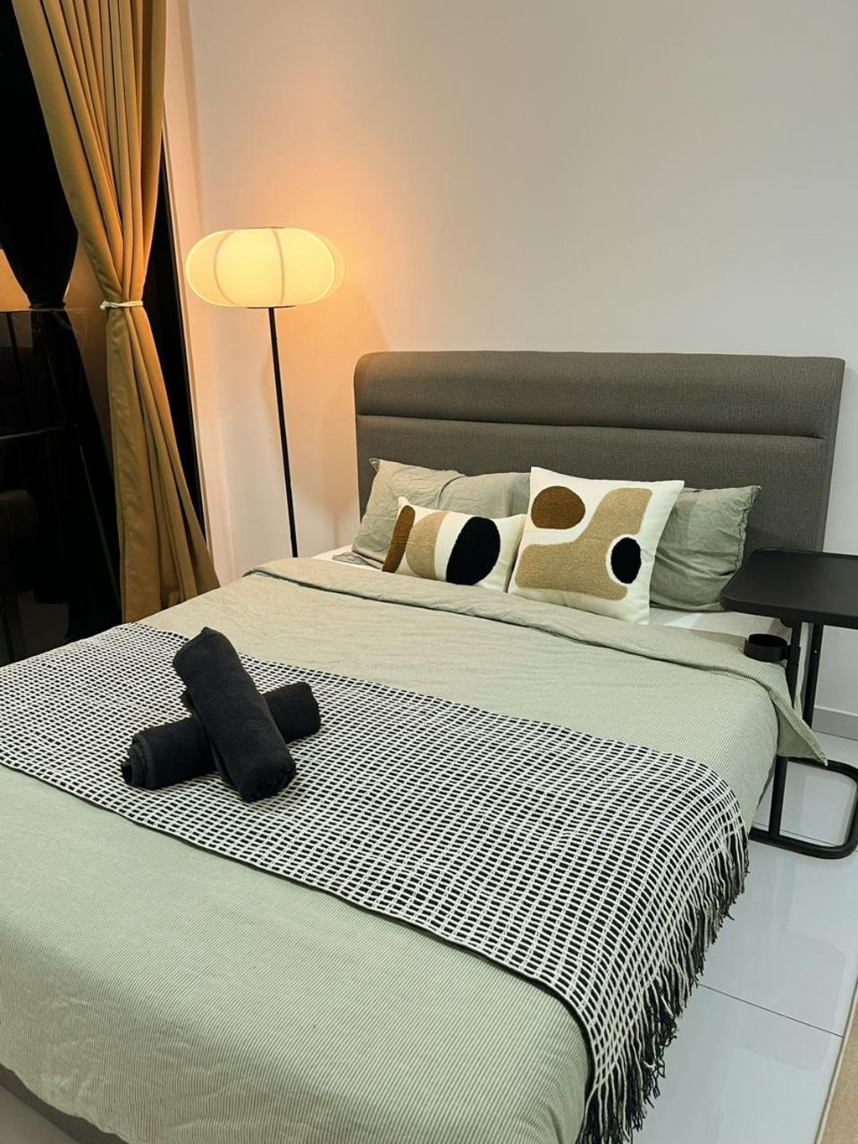 Apartemen Cosy Sky Tree 5 Min Walk To Aeon Bukit Indah Jb Legoland Exclusive By Homespace *